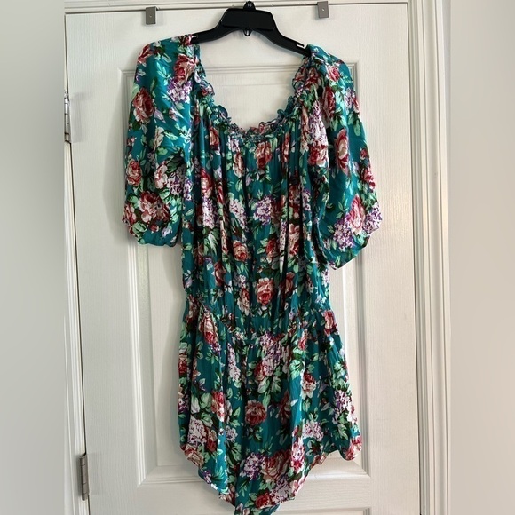 Kori America off shoulder, teal floral crinkle romper.  Size Large. - Picture 1 of 6